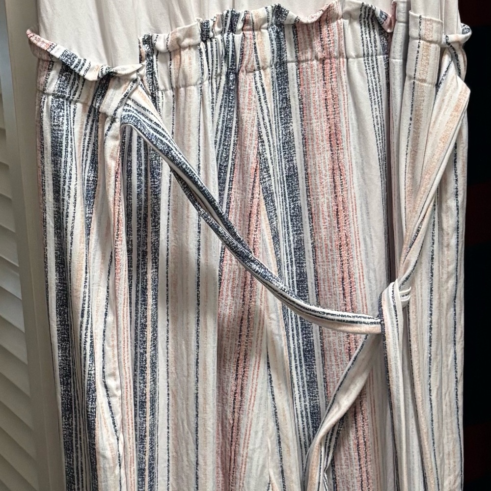 Brand new flowy jumpsuit